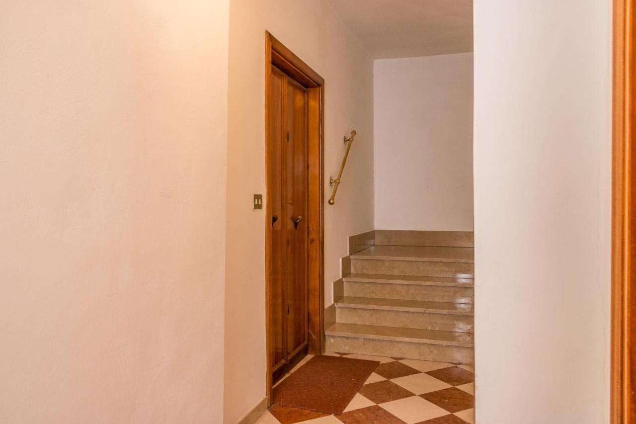 Ferienwohnung Doge'S Mirror & Stair @Frari Venedig Exterior foto