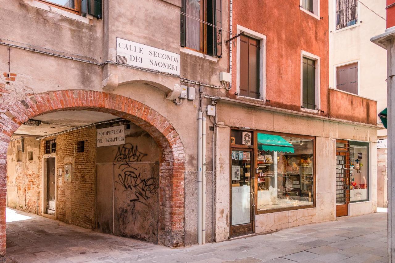 Ferienwohnung Doge'S Mirror & Stair @Frari Venedig Exterior foto