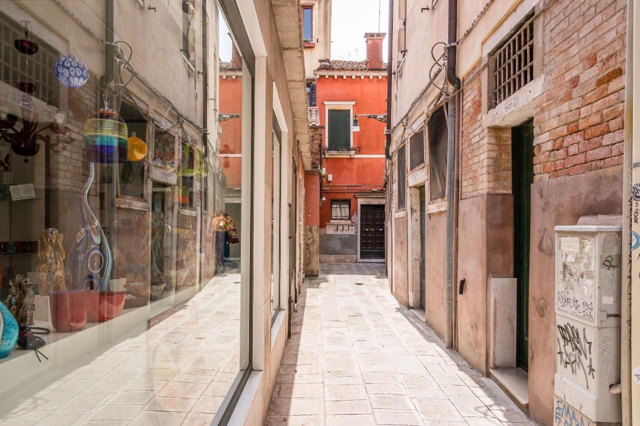 Ferienwohnung Doge'S Mirror & Stair @Frari Venedig Exterior foto